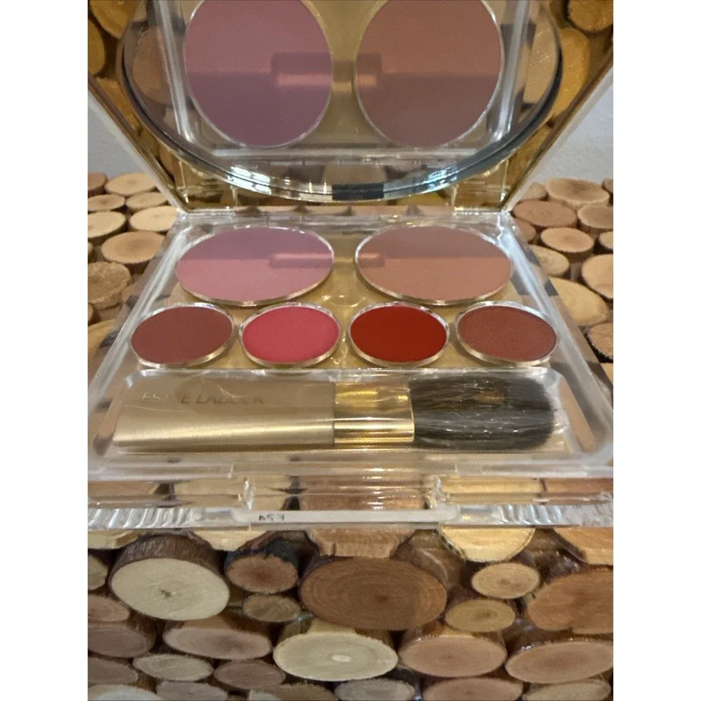 New Estée Lauder Deluxe Palette Lips (rose Tea Candy Red Tiger) Cheeks (plum Des